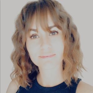 Meet your Posher, Kara